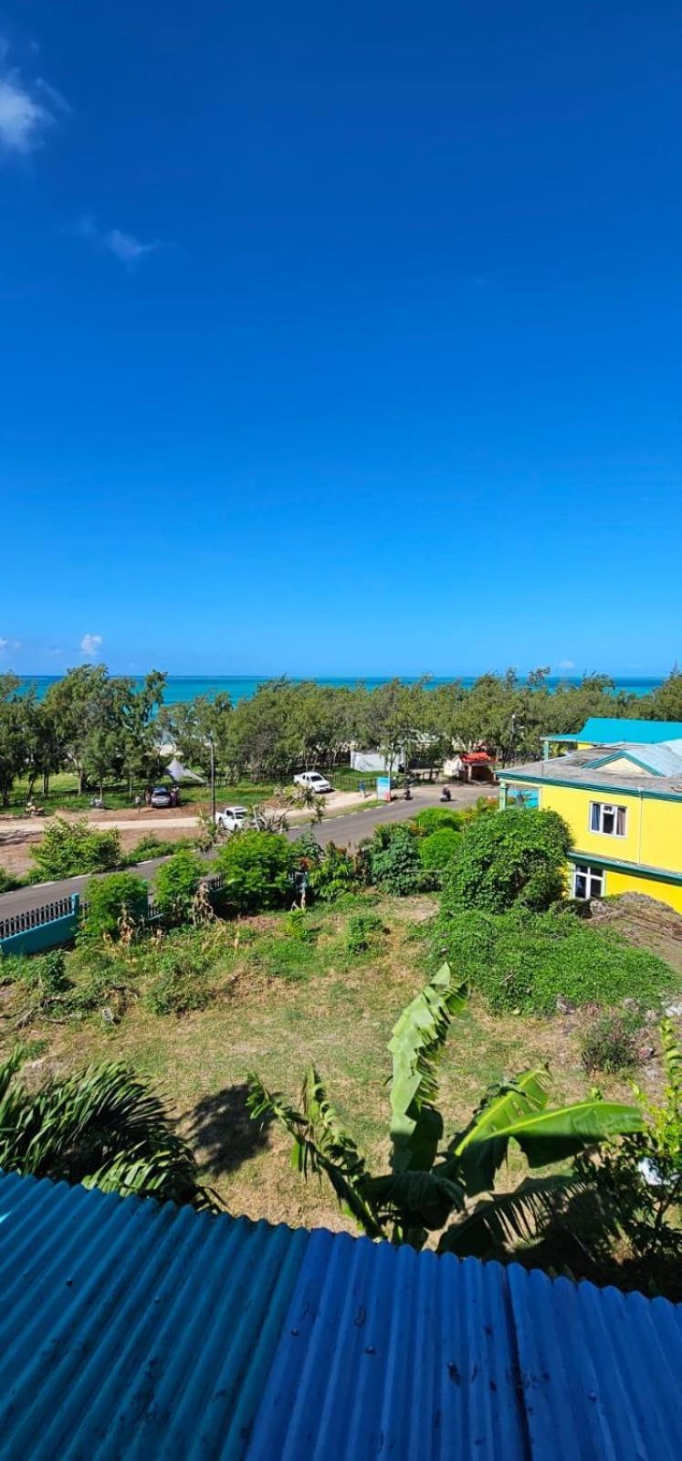 Tilapasse Resto & Guest House Port South East ภายนอก รูปภาพ
